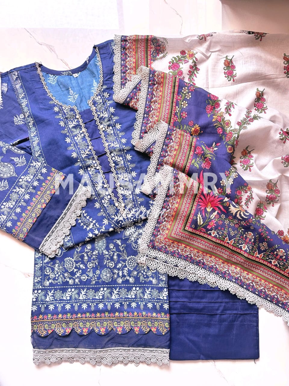 MAUSUMMERY DIGITAL LAWN