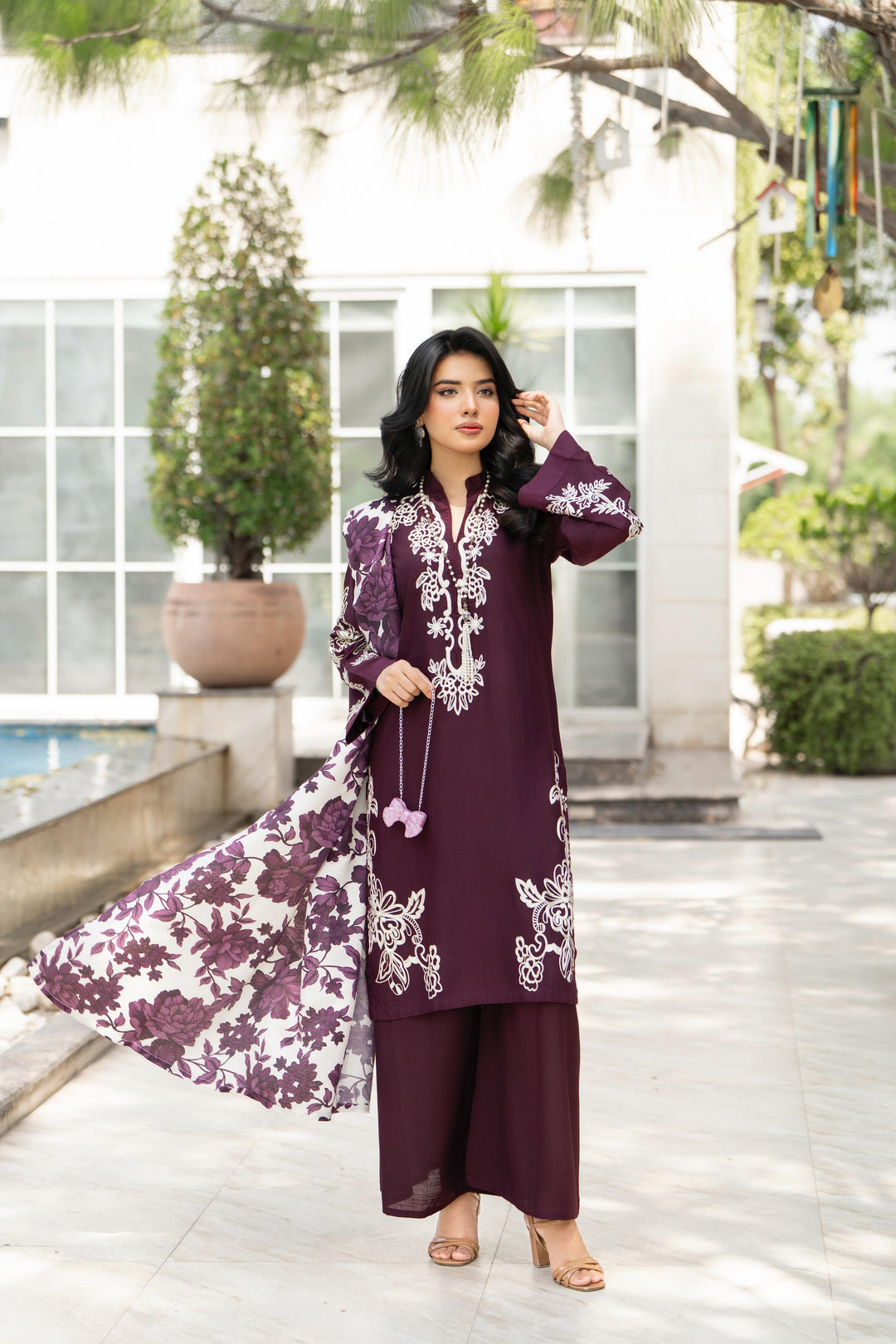 Raniyah- 3 Piece Linen Ready-to-wear