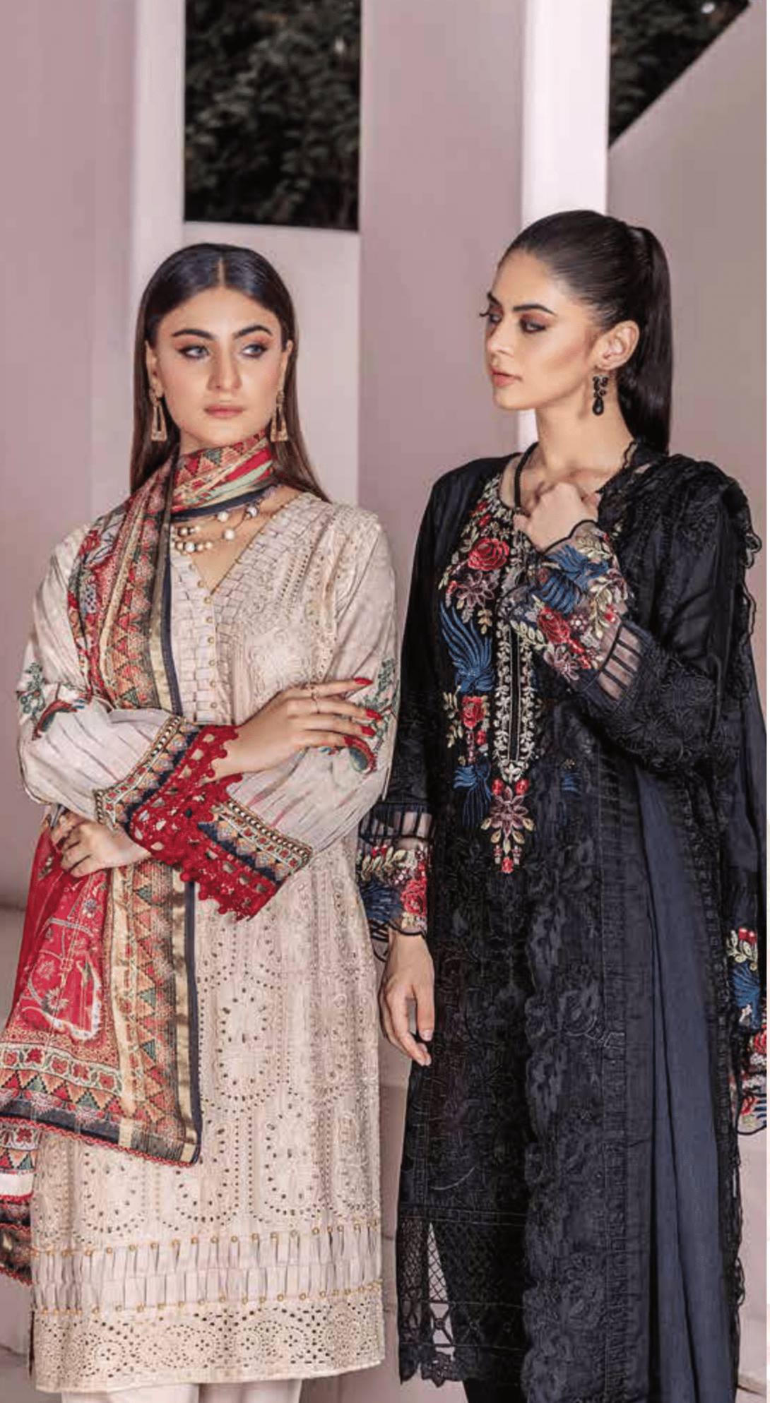 MUNIRA 3-Piece Embroiderd Digital Printed Linen Collection
