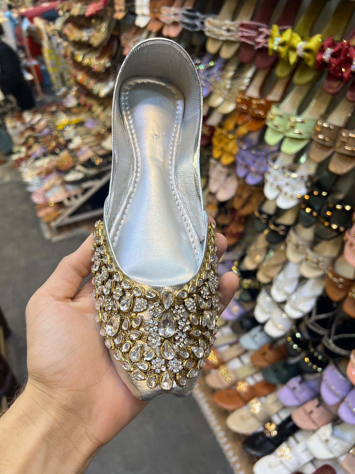 Silver Kundan Khussa