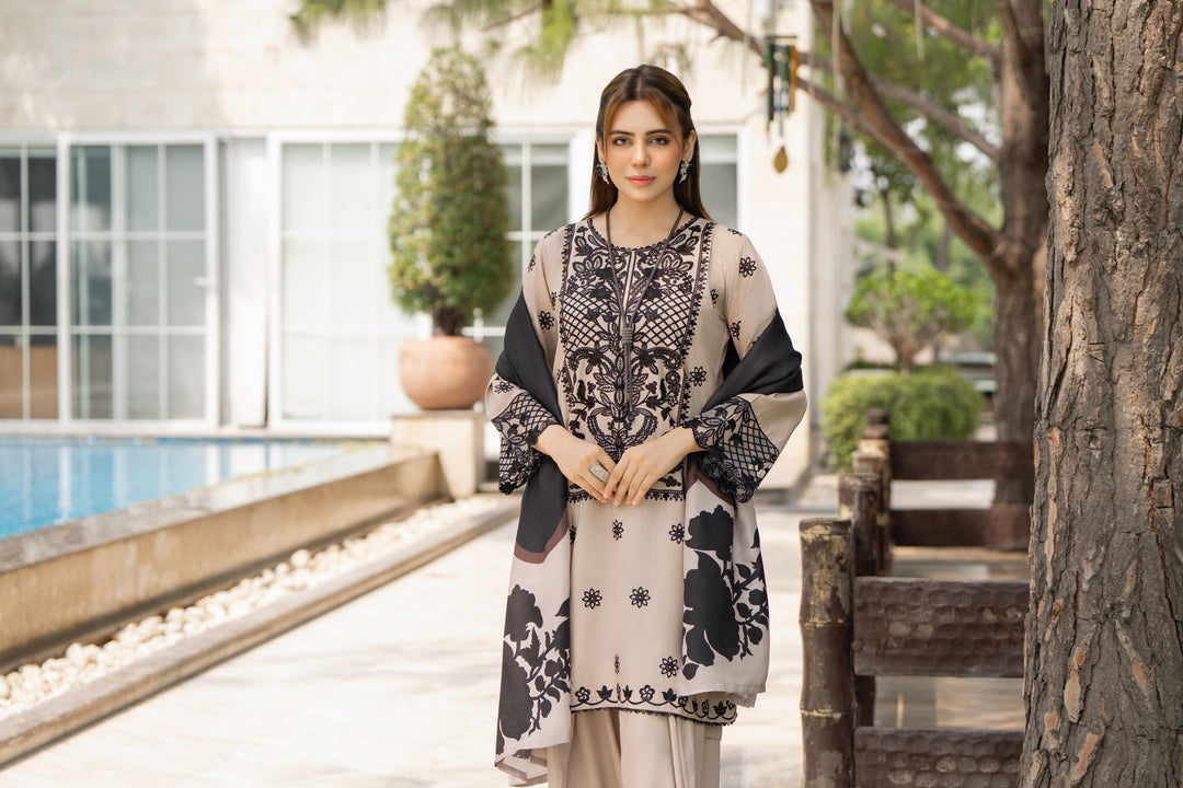 Raniyah- 3 Piece Linen Ready-to-wear
