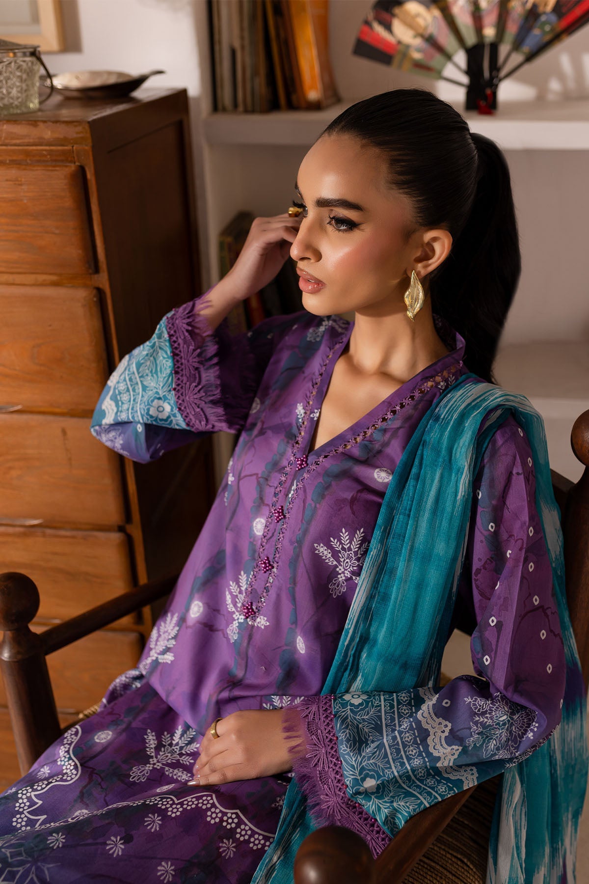 Nureh Printed Three Piece