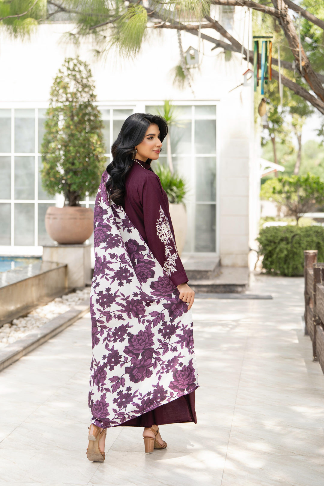 Raniyah- 3 Piece Linen Ready-to-wear
