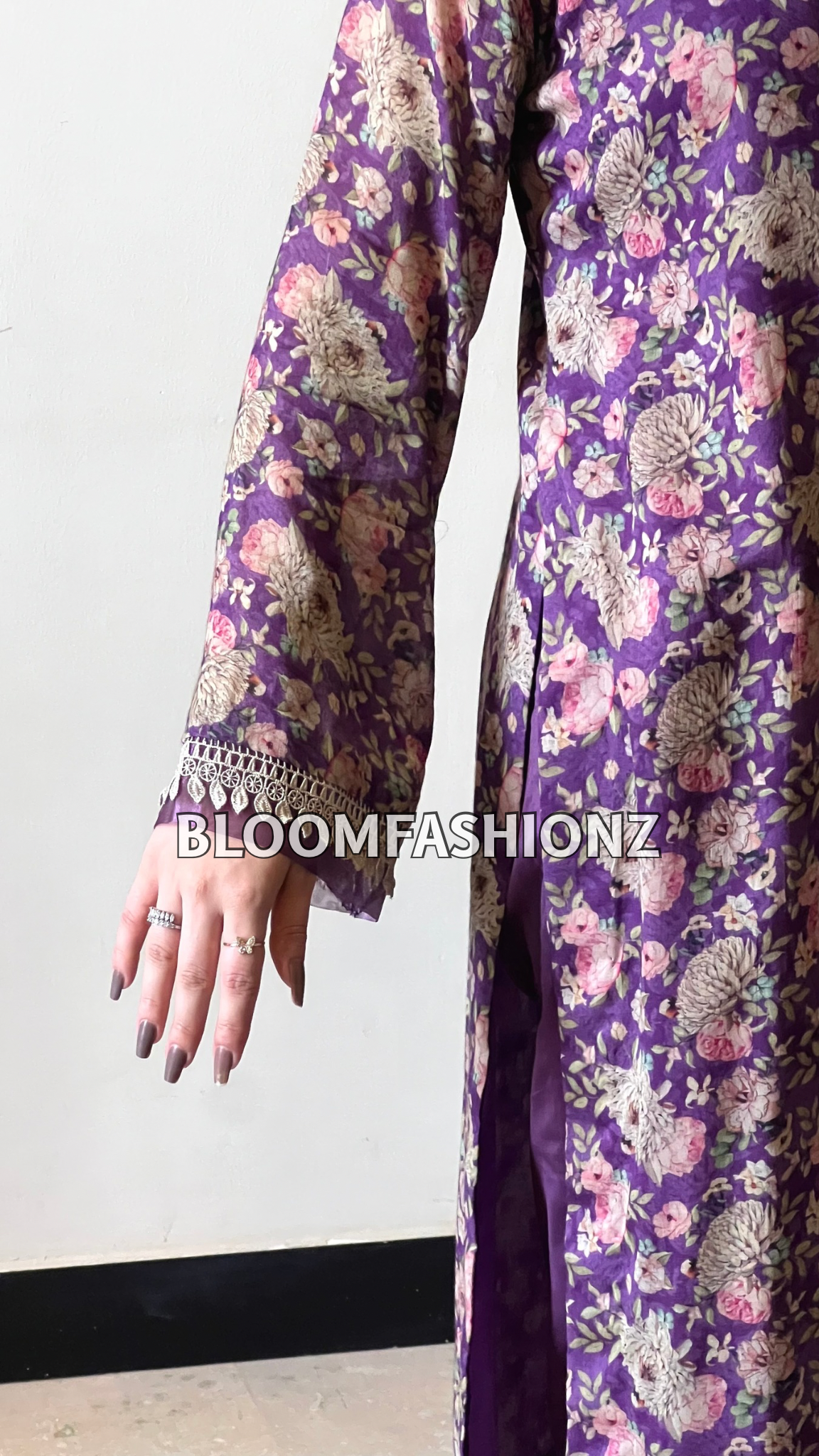 3 Piece Embroidered Pure Lawn Suit