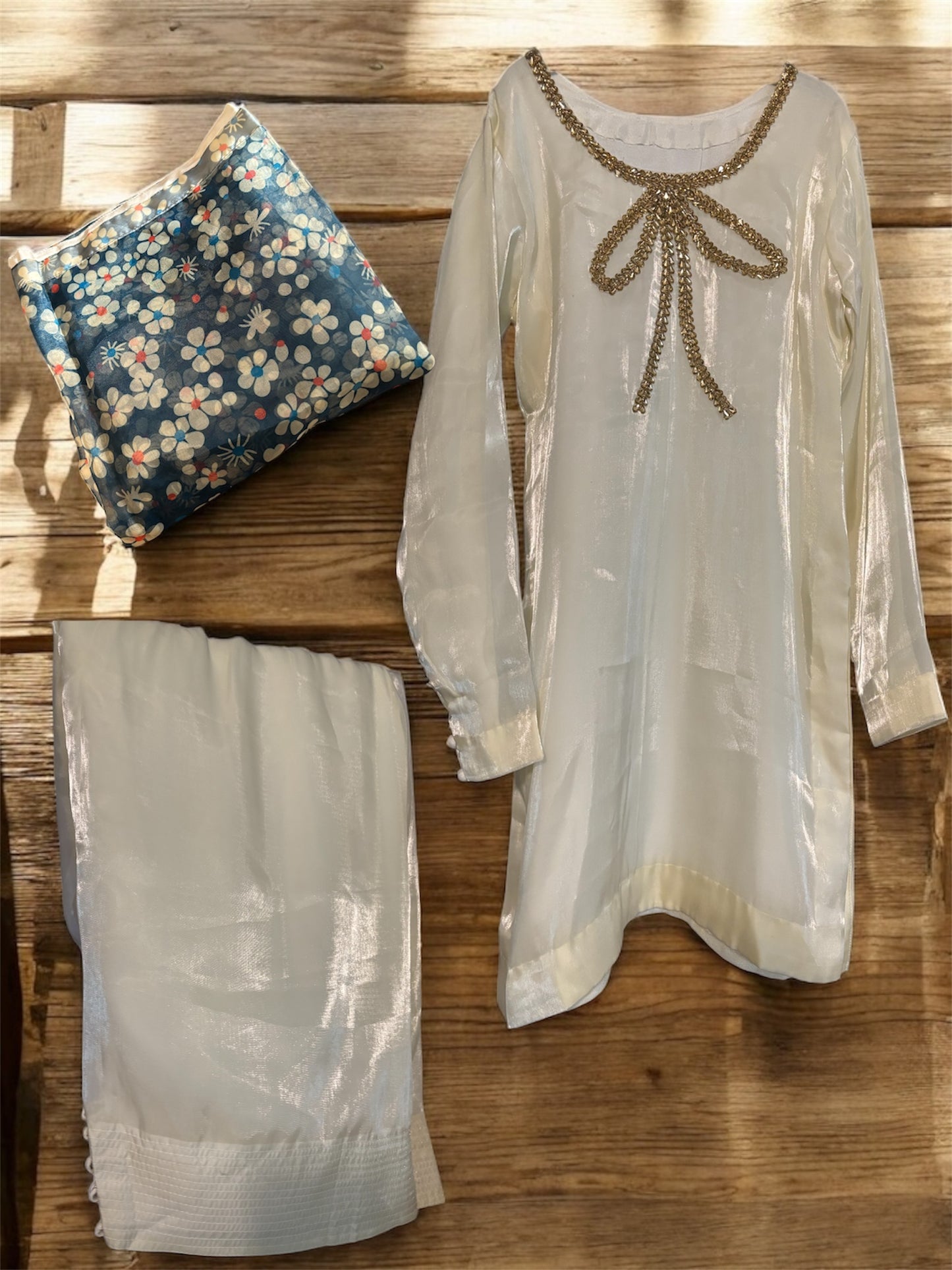 3 Piece Shesha Silk Suit