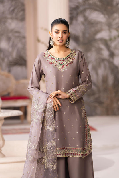 Raniyah Luxury Pret- 3 Piece Ready-to-wear