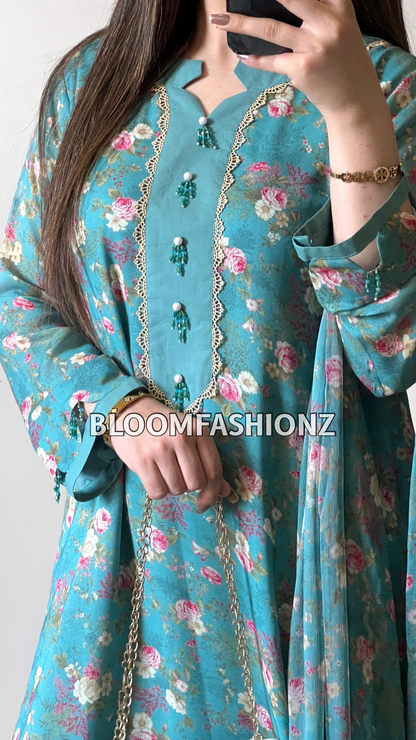 3 Piece Embroidered Pure Lawn Suit