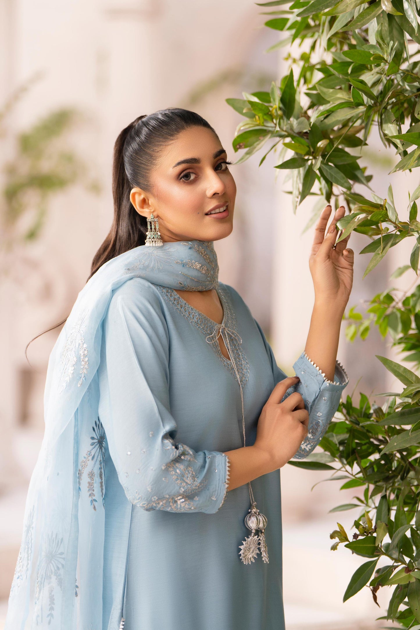 Raniyah Luxury Pret- 3 Piece Ready-to-wear