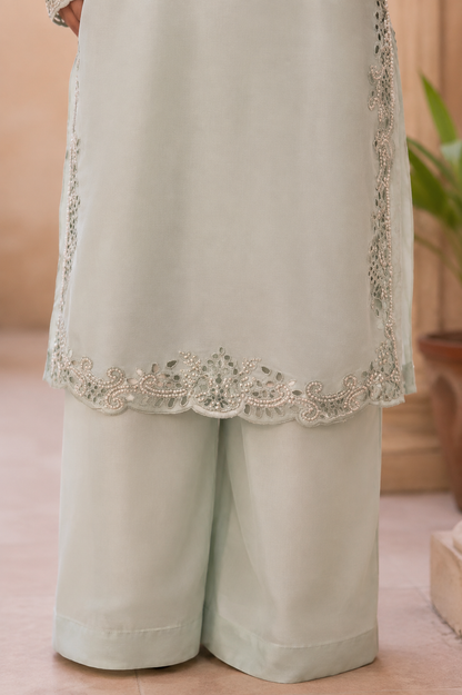 Raniyah Luxury Pret- 3 Piece Ready-to-wear