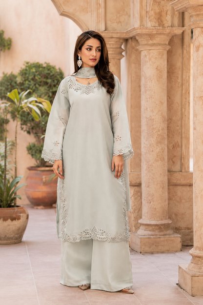 Raniyah Luxury Pret- 3 Piece Ready-to-wear
