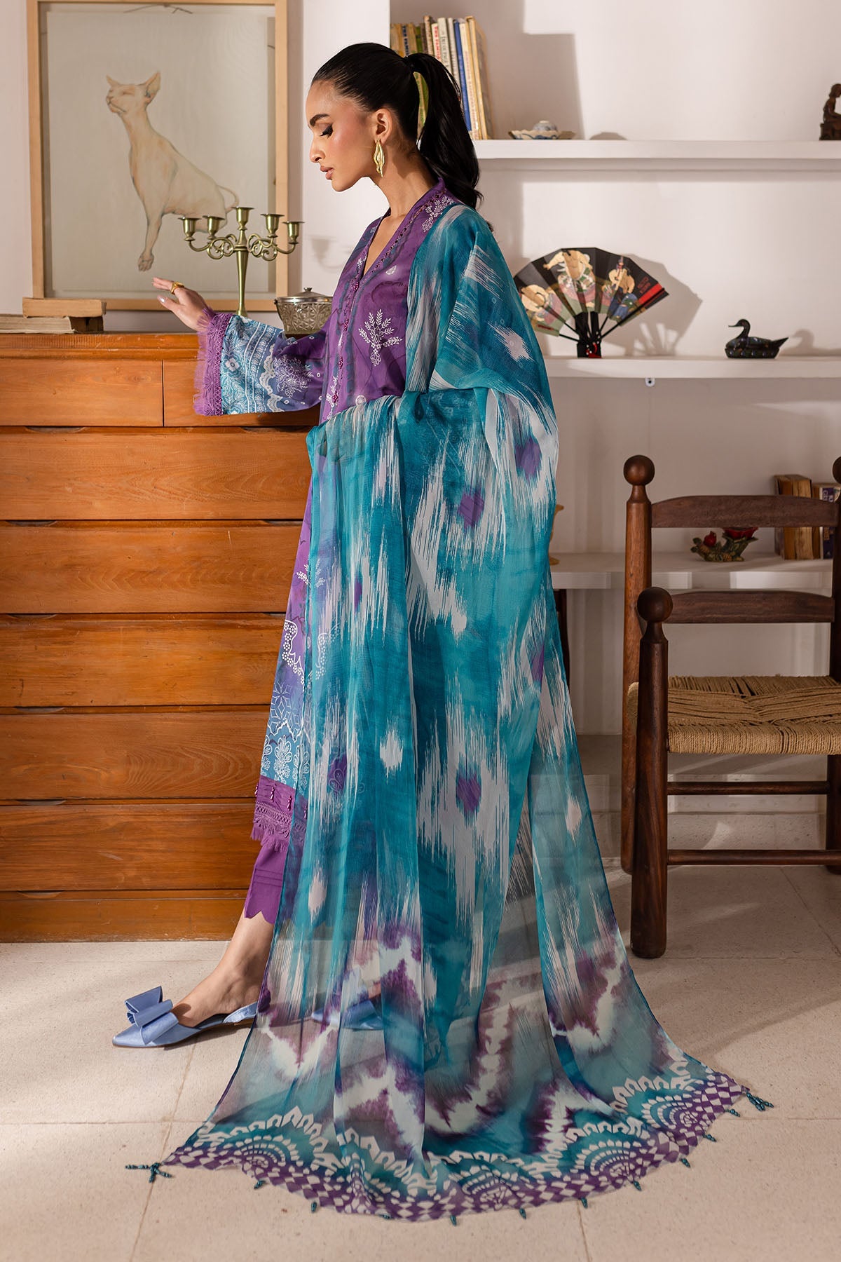 Nureh Printed Three Piece