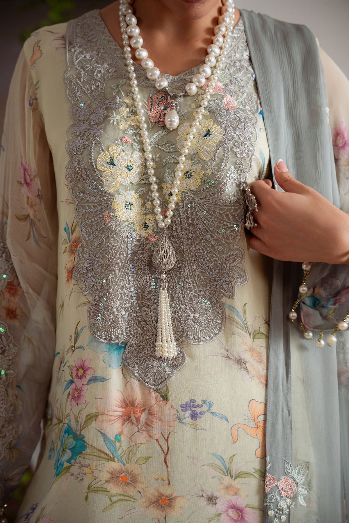 Nureh Luxury Embroidered Chiffon