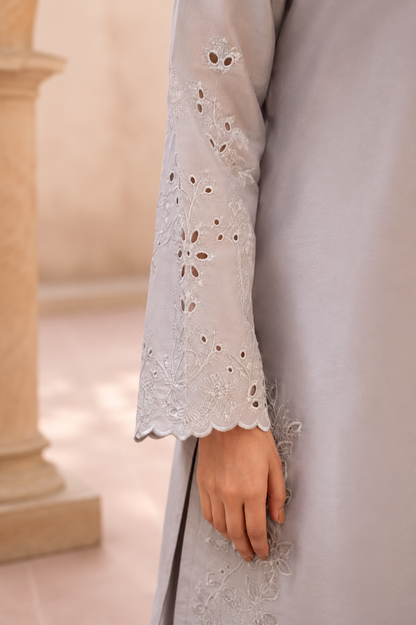 Raniyah Luxury Pret- 3 Piece Ready-to-wear