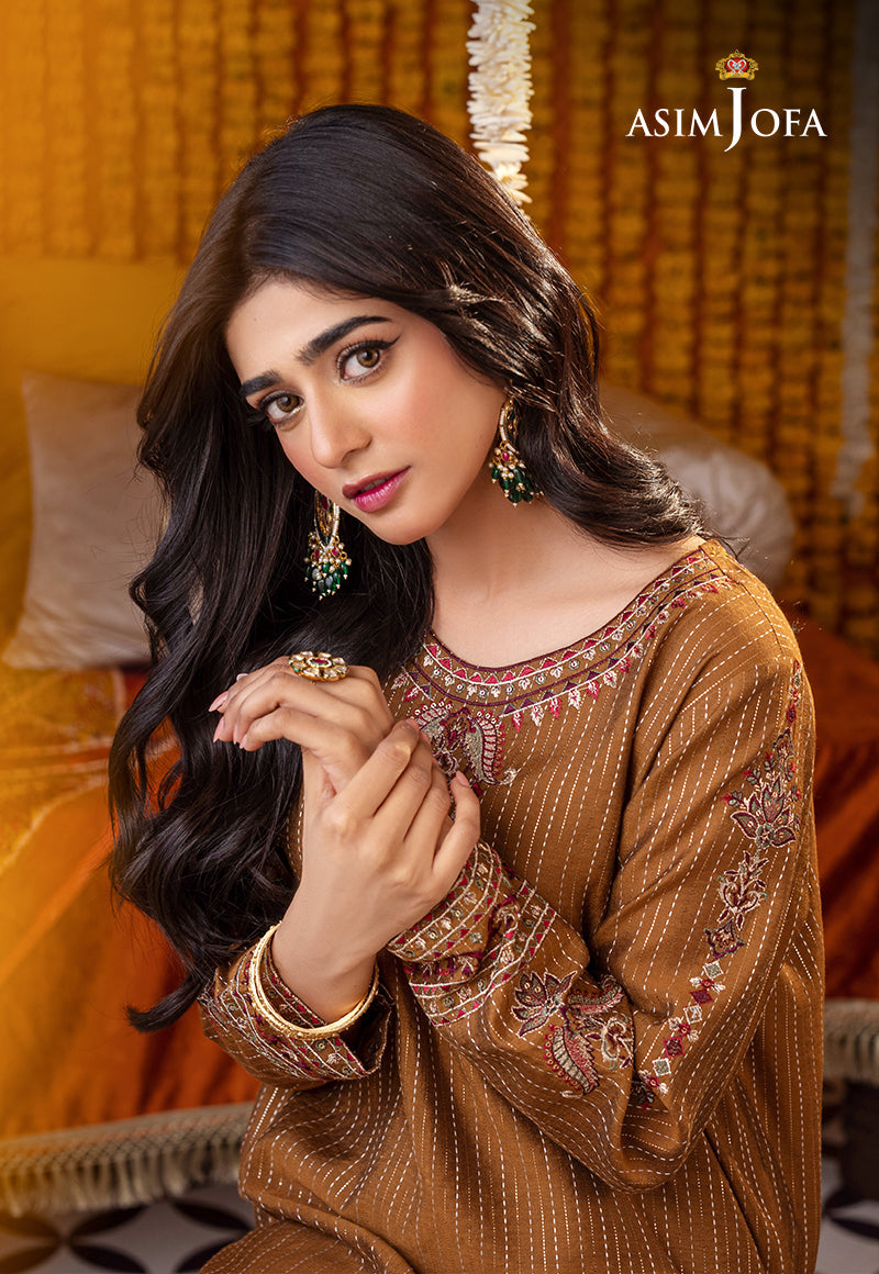 Asim Jofa Two Piece Suit