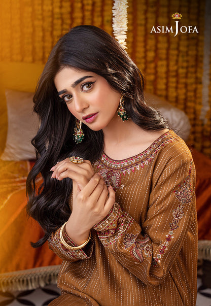 Asim Jofa Two Piece Suit